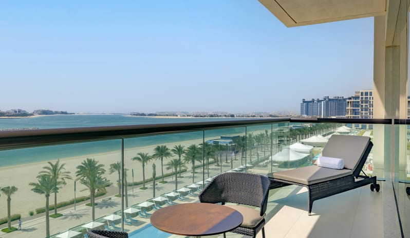 King One Bedroom Suite with Sea View